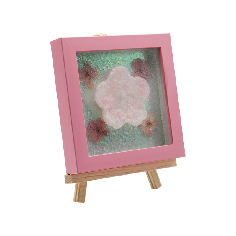 Lámpara de arte con marco de madera ámbar y ondulación de agua en flor de cerezo - Yozakura Rain